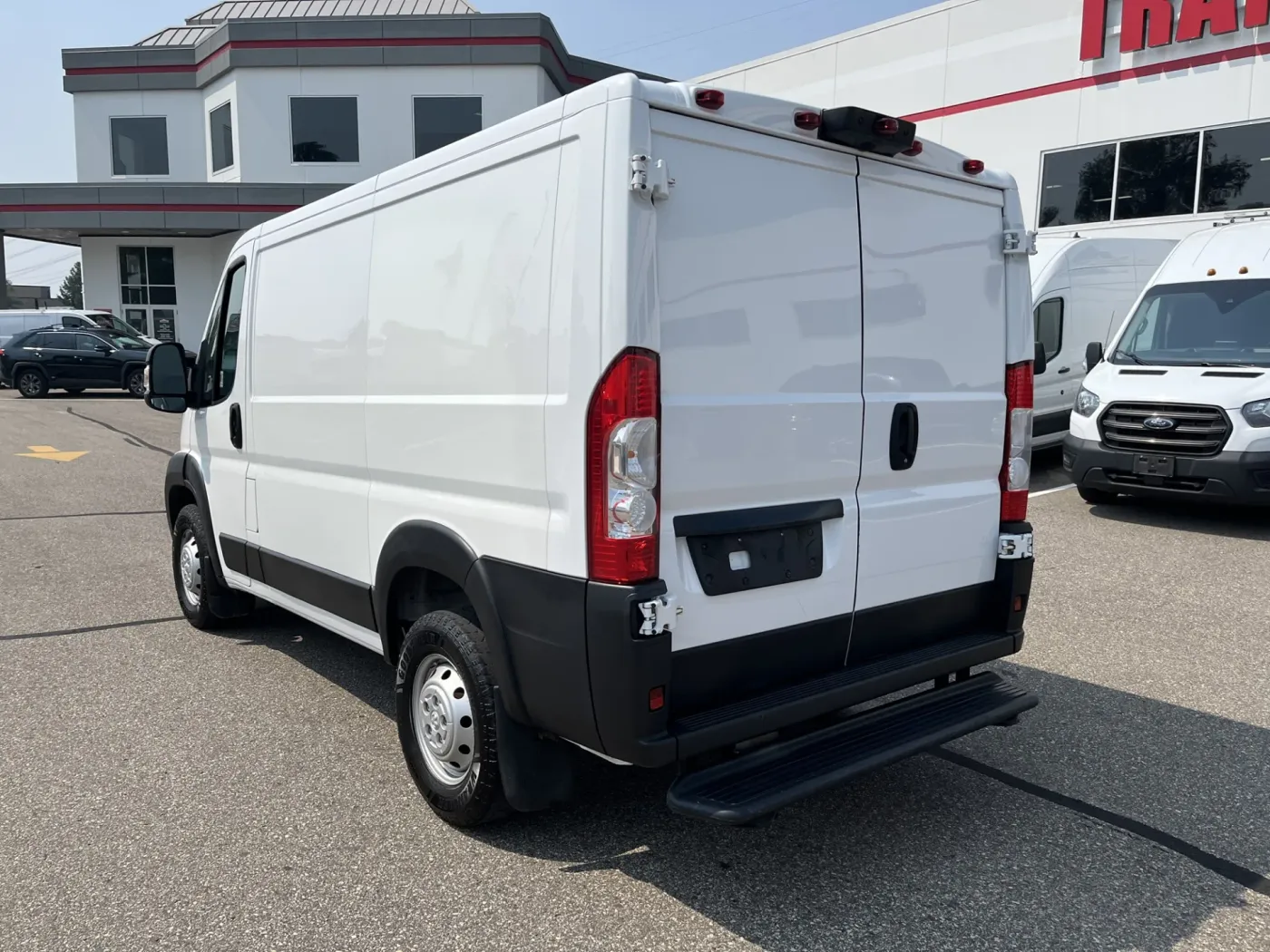2021 RAM Promaster | Photo 3 of 19