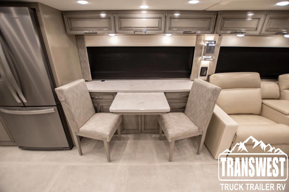 2024 Newmar Supreme Aire 4530 | Photo 11 of 26