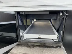 2026 Newmar Mountain Aire 4118 | Thumbnail Photo 41 of 44