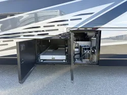 2026 Newmar King Aire 4531 | Thumbnail Photo 35 of 35