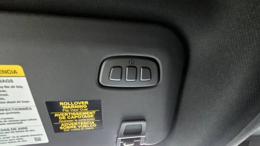 2026 Ford Escape Hybrid | Photo 27 of 32