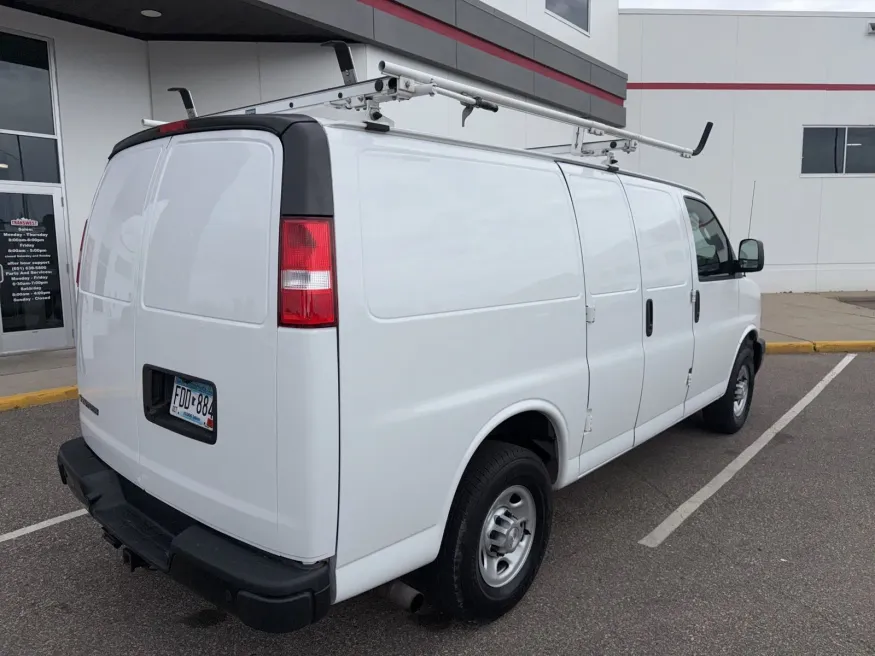 2021 Chevrolet Express 2500 Work Van | Photo 4 of 10