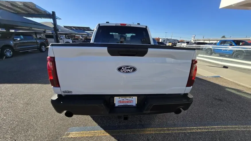 2025 Ford F-150 | Photo 4 of 19