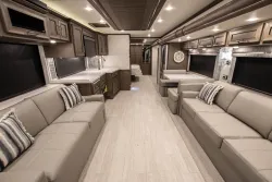 2026 Newmar Ventana 4369 | Thumbnail Photo 3 of 25