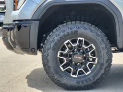 2026 GMC Sierra 2500HD AT4X | Thumbnail Photo 8 of 25