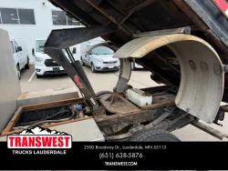 2016 Ford Super Duty F-550 XL | Thumbnail Photo 19 of 20