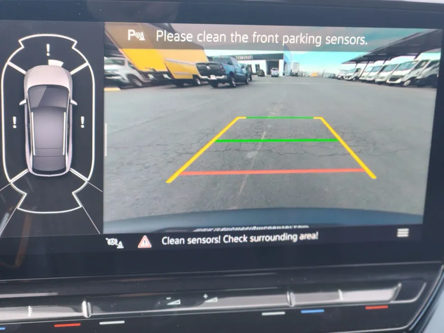 2023 Volkswagen ID.4 | Photo 12 of 22