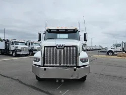2022 Western Star 49X | Thumbnail Photo 2 of 16