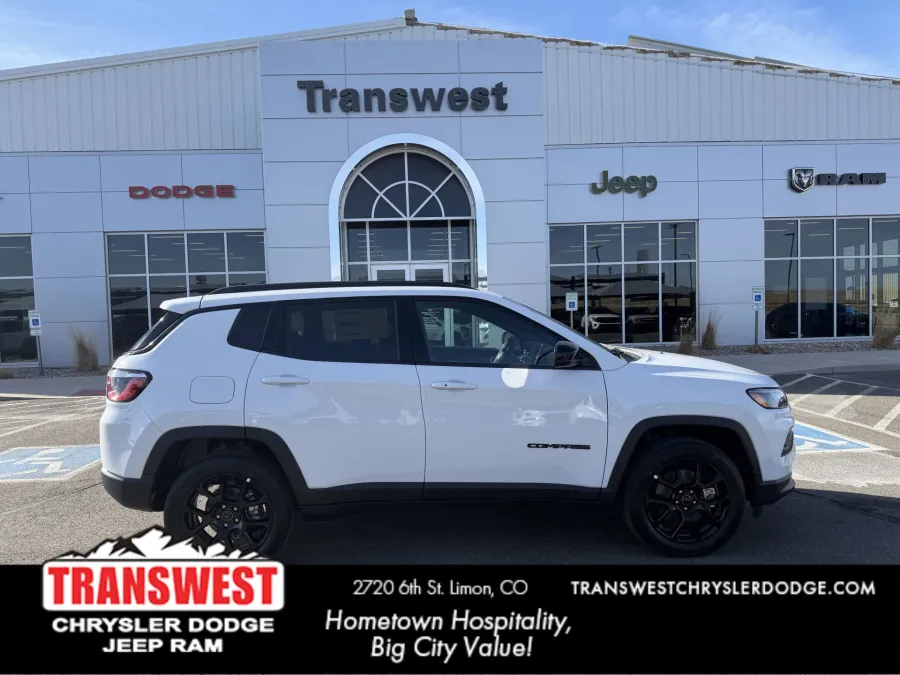 2026 Jeep Compass Latitude | Photo 18 of 18