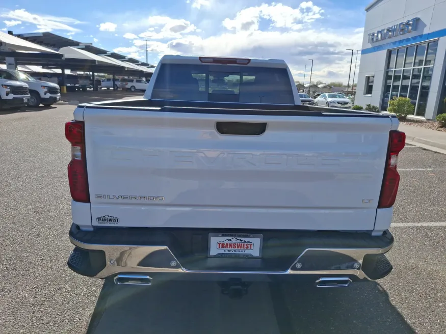 2026 Chevrolet Silverado 1500 LT | Photo 3 of 20