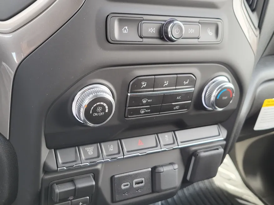 2026 GMC Sierra 3500HD CC Pro | Photo 15 of 20