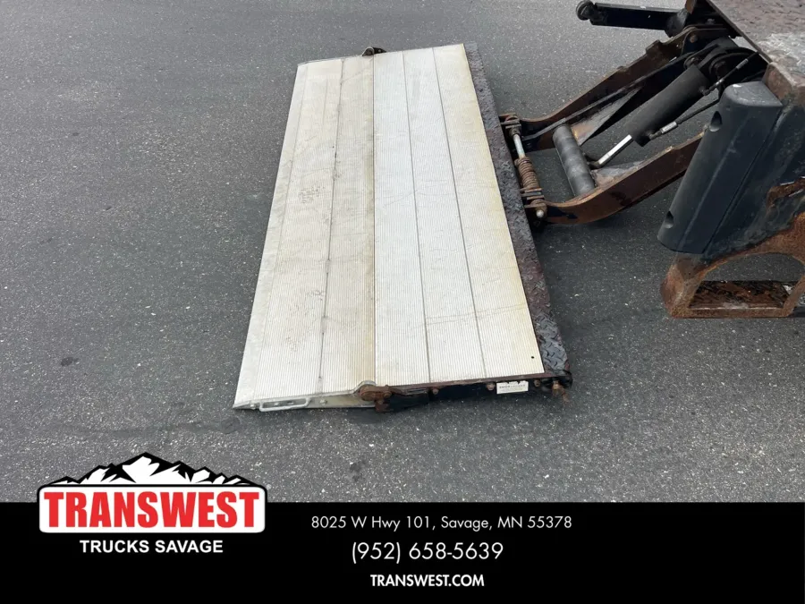 2018 Chevrolet 4500 | Photo 11 of 14