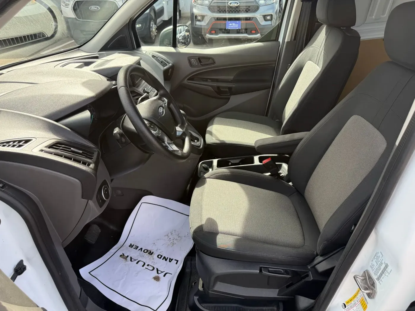 2023 Ford Transit Connect | Photo 4 of 19