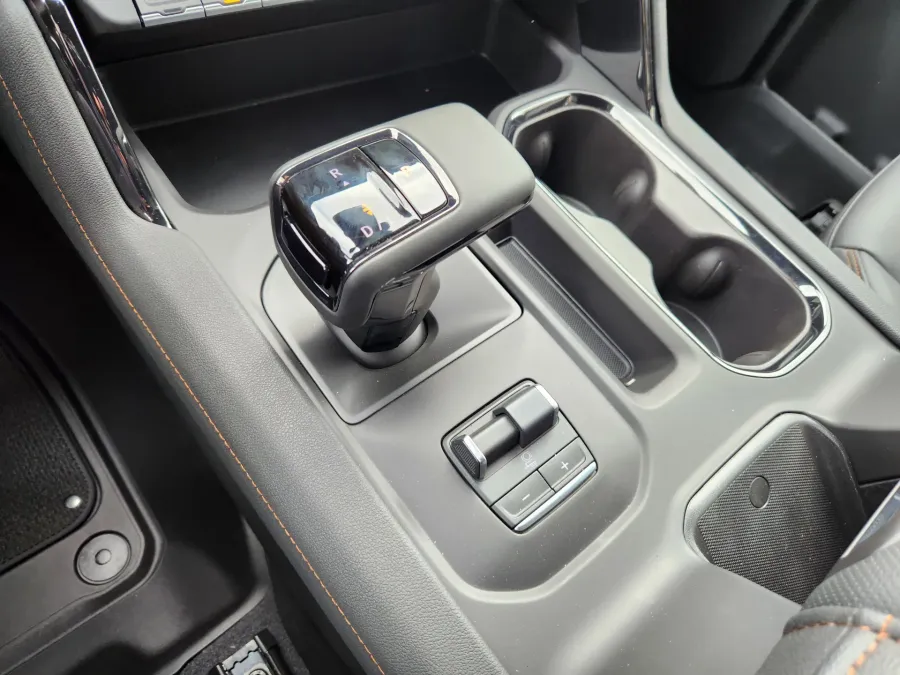 2026 GMC Sierra 1500 AT4 | Photo 27 of 31