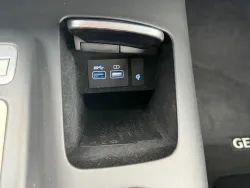 2025 Genesis GV70 2.5T | Thumbnail Photo 15 of 19