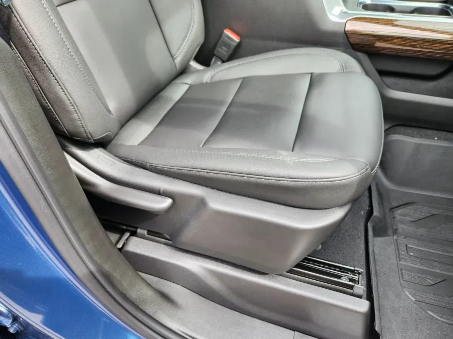 2026 GMC Sierra 1500 Elevation | Photo 19 of 30