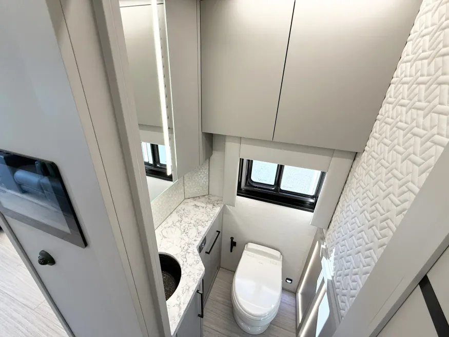 2026 Newmar King Aire 4531 | Photo 14 of 35