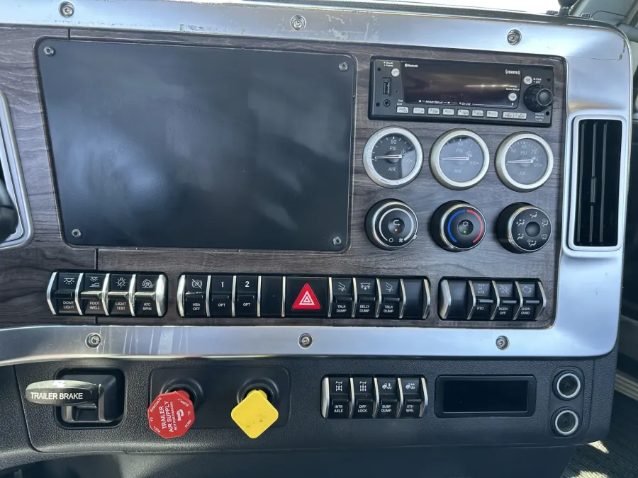 2022 Western Star 49X | Photo 11 of 15