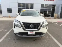 2023 Nissan Rogue SV | Thumbnail Photo 2 of 18