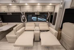 2026 Tiffin Phaeton 37BH | Thumbnail Photo 13 of 25