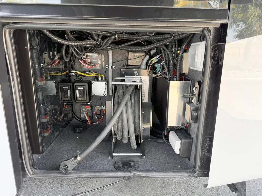 2026 Newmar Grand Star 3444 | Photo 24 of 29