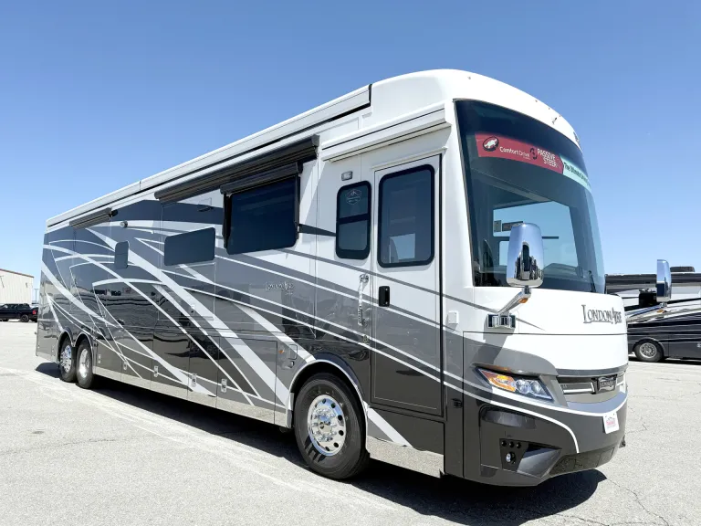 2025 Newmar London Aire 4595