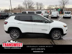 2024 Jeep Compass Limited | Thumbnail Photo 17 of 21