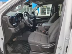 2024 Chevrolet Silverado 2500HD LT | Thumbnail Photo 11 of 12