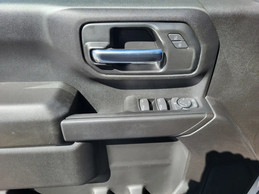 2026 GMC Sierra 3500HD CC Pro | Photo 17 of 22