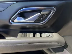 2024 GMC Yukon XL SLT | Thumbnail Photo 14 of 22