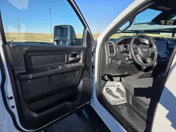 2026 RAM 3500 Tradesman | Thumbnail Photo 8 of 25