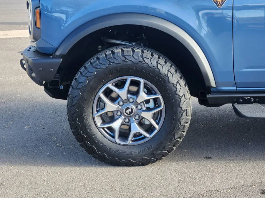 2024 Ford Bronco Badlands | Photo 20 of 31