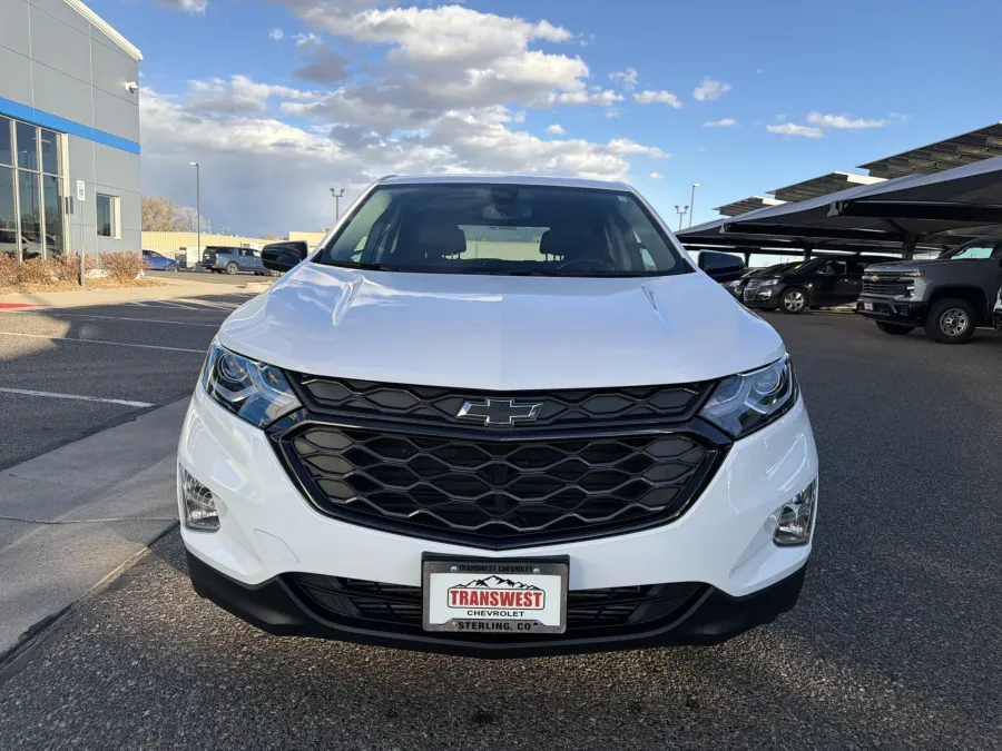 2021 Chevrolet Equinox LT | Photo 7 of 21