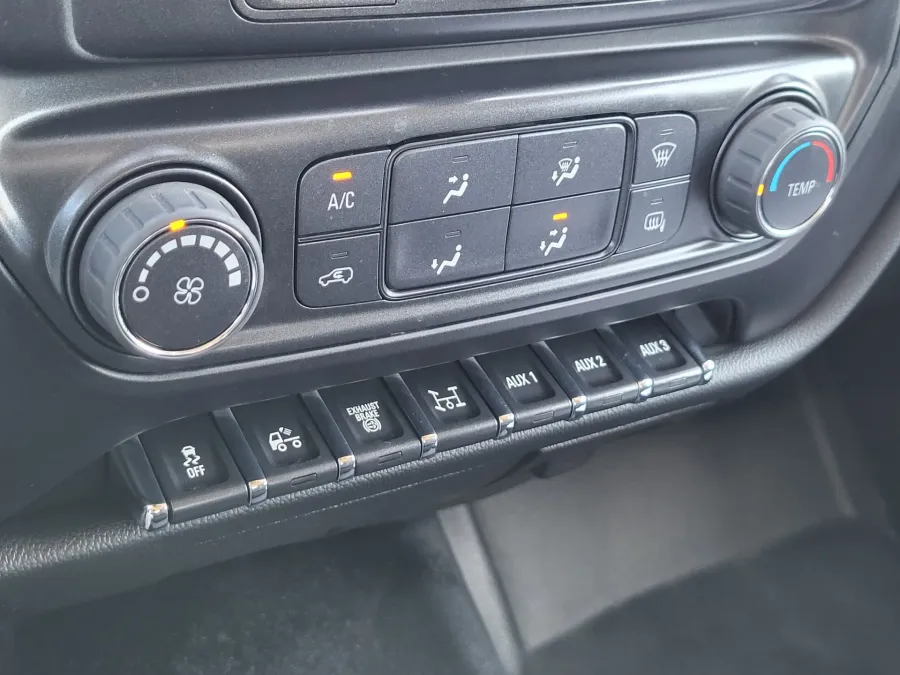 2022 Chevrolet Silverado MD Work Truck | Photo 15 of 20