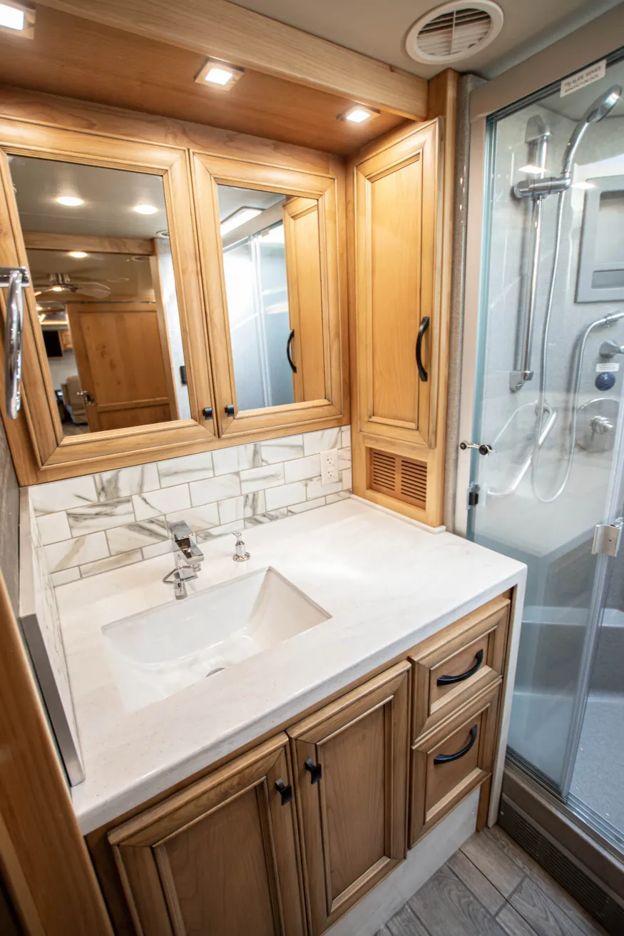 2023 Tiffin Phaeton 37BH | Photo 28 of 28