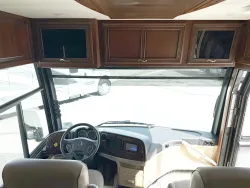 2015 Newmar Ventana 3436 | Thumbnail Photo 4 of 19