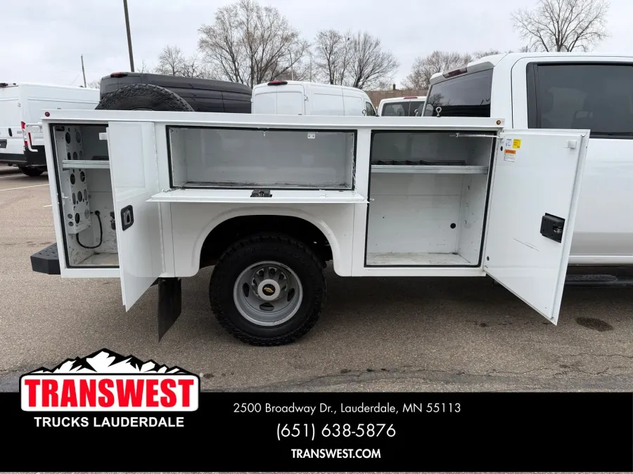 2023 Chevrolet Silverado 3500HD Work Truck | Photo 20 of 25