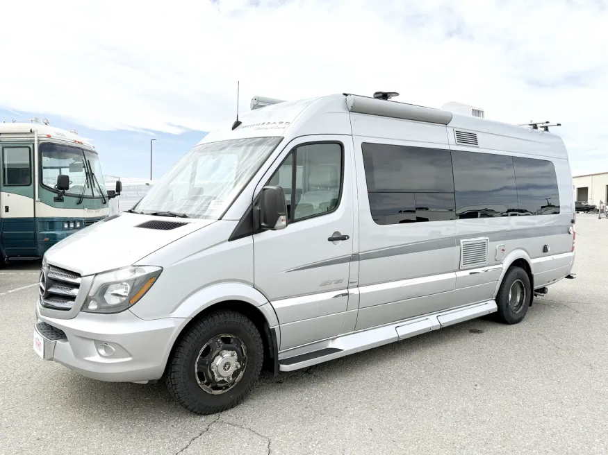 2015 Winnebago Era 70C | Photo 16 of 17