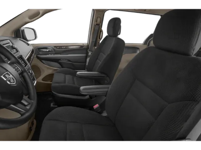 2019 Dodge Grand Caravan | Photo 5 of 13