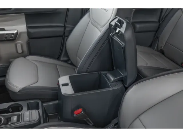 2026 Ford Maverick | Photo 10 of 13