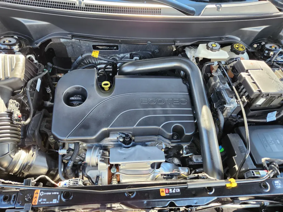 2023 GMC Terrain Denali | Photo 20 of 21