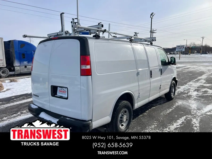 2021 Chevrolet Express 2500 Work Van | Photo 6 of 18