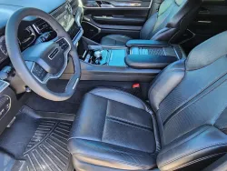 2022 Jeep Wagoneer Series III | Thumbnail Photo 6 of 25