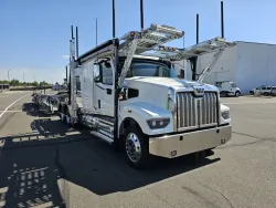 2025 Western Star 49X | Thumbnail Photo 3 of 41