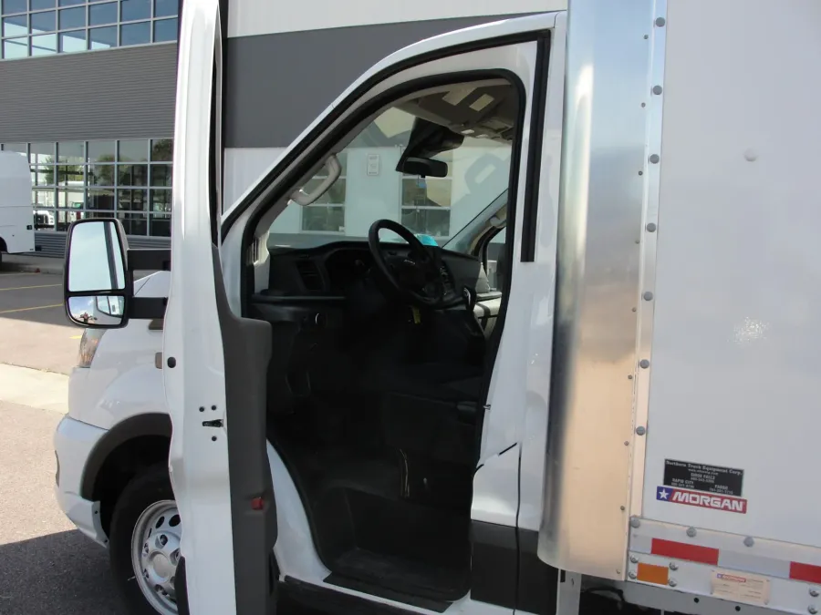 2024 Ford Transit-350 | Photo 10 of 14