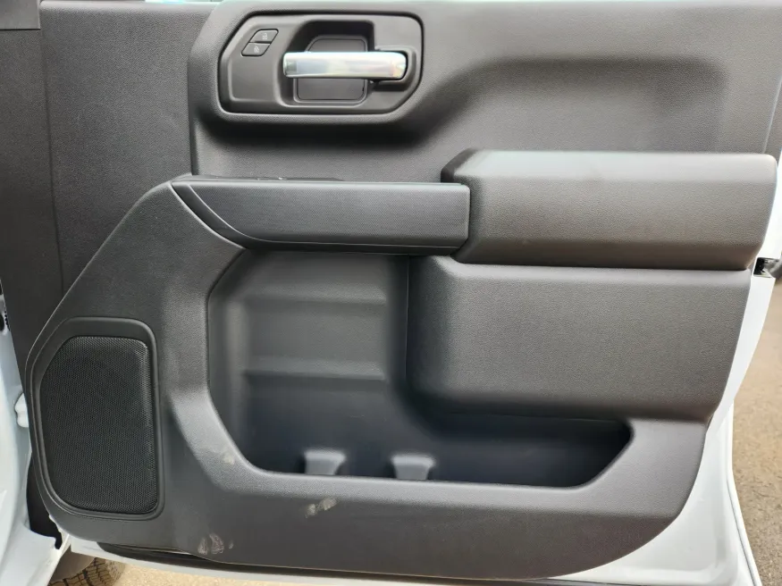 2026 GMC Sierra 3500HD CC Pro | Photo 15 of 28