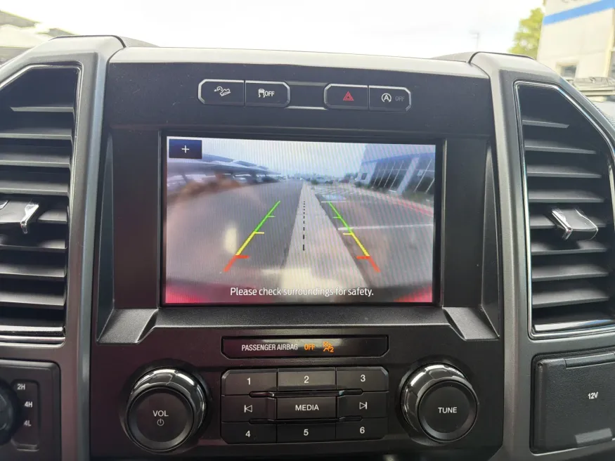 2020 Ford F-150 Lariat | Photo 15 of 20