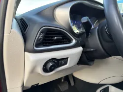 2023 Chrysler Pacifica Touring L | Thumbnail Photo 15 of 23