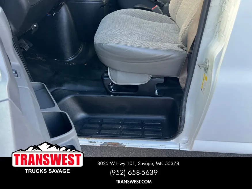 2018 Chevrolet Express 3500 Work Van | Photo 16 of 19