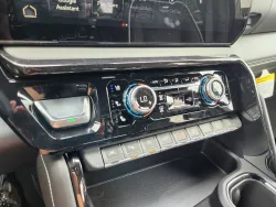 2026 GMC Sierra 1500 AT4X | Thumbnail Photo 26 of 30